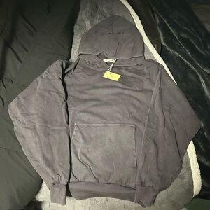Hoodie MNML
Size S